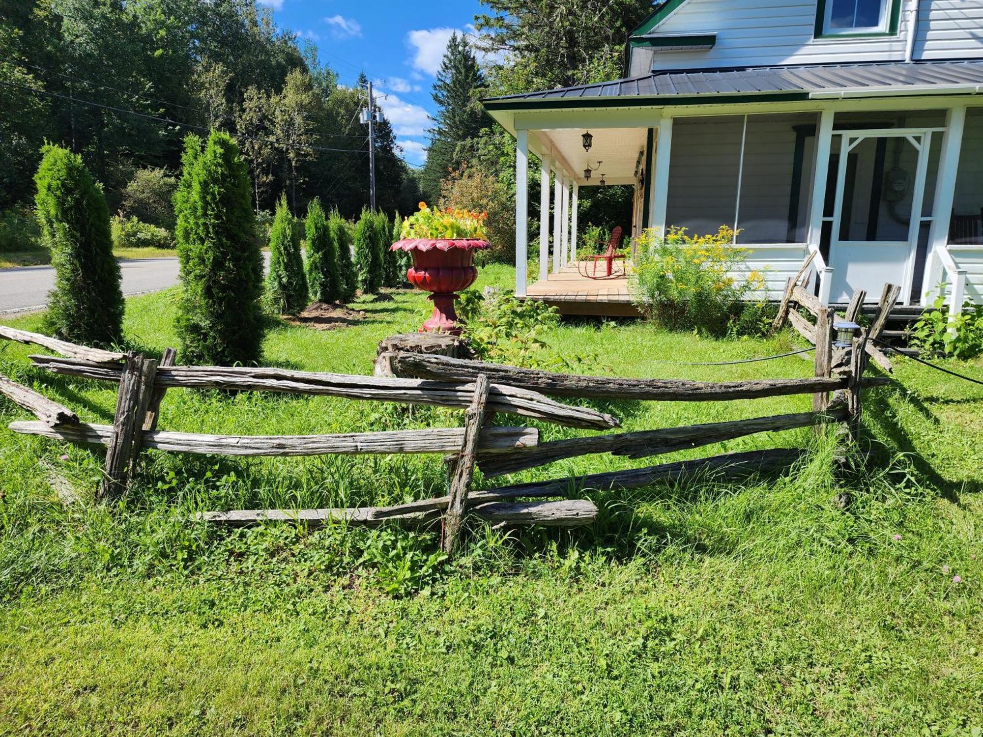 Chalets Nabu La Sacacomie - Riviere - Billard Saint-Alexis-des-Monts Esterno foto